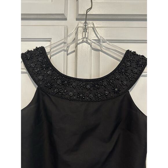 Shoshanna Black Dress Wool Silk Blend Beaded Neckline Size 6 Lined Pockets Mini - Picture 2 of 10
